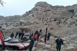  فوت ۷ سرباز در واژگونی اتوبوس اندیمشک+عکس