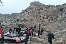  فوت ۷ سرباز در واژگونی اتوبوس اندیمشک+عکس