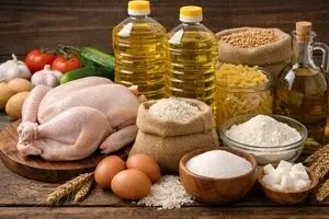 تأمین کالاهای اساسی تا پایان سال ادامه دارد؛ حتی با توقف پروازهای خارجی