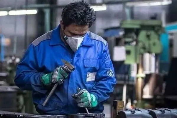  درآمد کارگران چطور افزایش می‌یابد؟ 