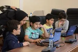 آشنایی دانش‌آموزان با هوش مصنوعی در دستور کار