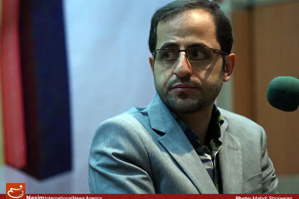 غزل عاشقانه فاضل نظری/ ما داغدار بوسه‌ی وصلیم چون دو شمع