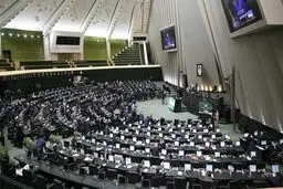 طرح افزایش تعداد نمایندگان مجلس دوشنبه در کمیسیون شوراها بررسی می‌شود