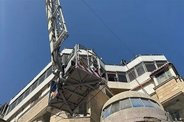 مصدومیت ۷۰ زائر ایرانی به علت آتش‌سوزی هتل قصرالشفاعه در نجف