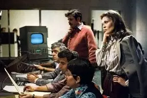 پخش فیلم سینمایی «شبکه» از شبکه نمایش