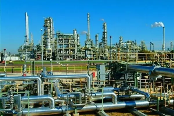 احیای پتروشیمی آبادان توسط شستا کلید خورد