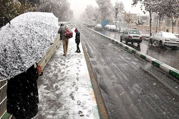 هوا همچنان سردتر می‌شود