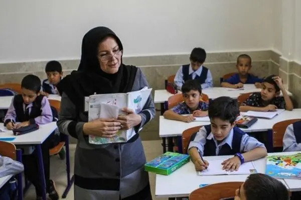ناثباتی شغلی، مهم‌ترین علت اعتراض معلم‌ها