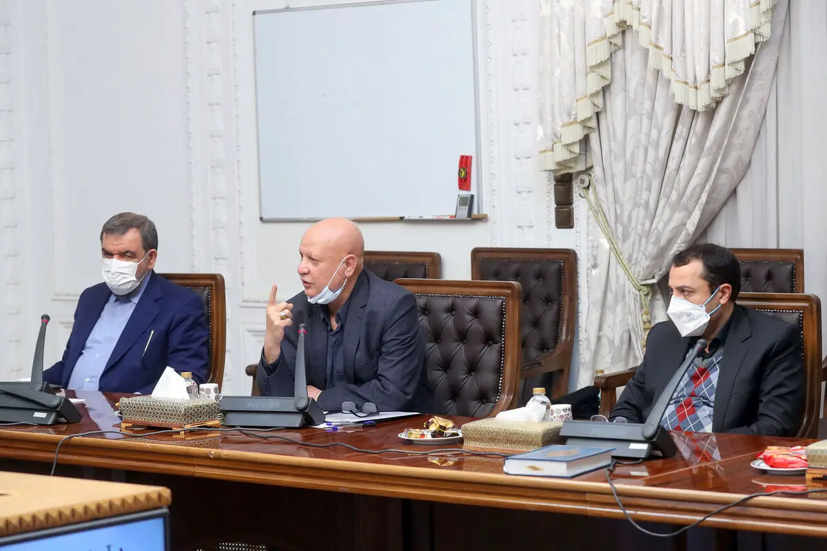 دولت رئیسی با ارز ۴۲۰۰ چه کند؟
