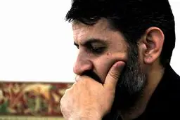 
پیغام رازآلود: واکسن نزنید، فلج کنید!
