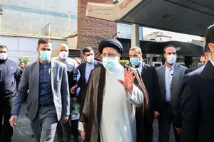 دولت سیزدهم و چالش قریب‌الوقوع بنزین