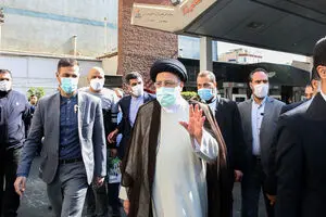 دولت سیزدهم و چالش قریب‌الوقوع بنزین