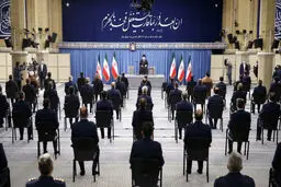 تصاویری دیدنی از دیدار امروز فرماندهان نیروی هوایی ارتش با رهبر انقلاب 