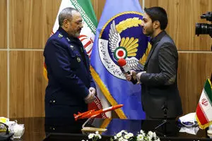 مغالطه به سبک مخالفان سربازی حرفه‌ای