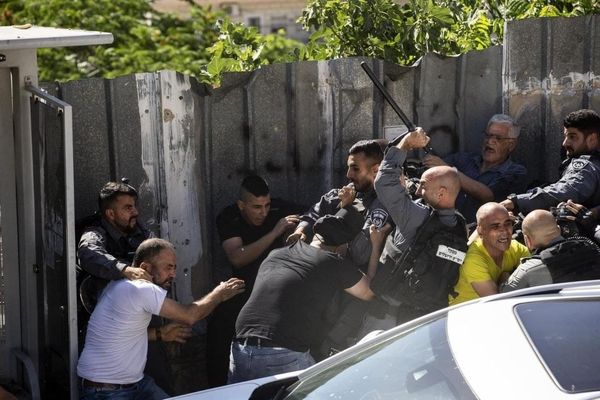 زخمی شدن 4 فلسطینی به ضرب گلوله نظامیان اسرائیلی