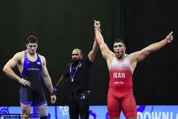 ویدئوی کامل کشتی خیره‌کننده ابوالفضل محمدنژاد در فینال سنگین‌وزن امیدهای جهان