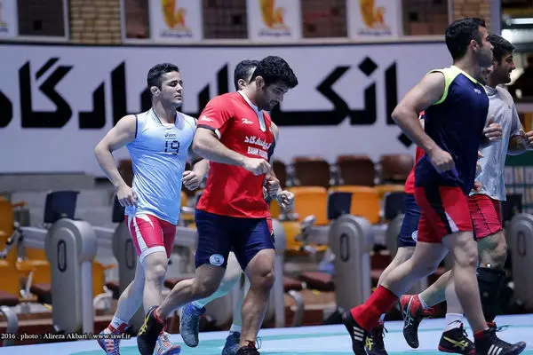 دو مربی کشتی آزاد ایران برای شرکت در کلاس بین‌المللی فیلا راهی ایتالیا شدند