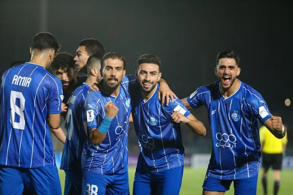 استقلال ۳ بر ۰ فجر سپاسی را شکست داد و صدر جدول لیگ برتر را قبضه کرد