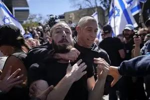 اسرائیل؛ حمله قانونی بر علیه دیوان عالی