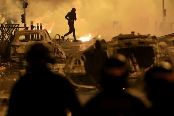 باغ اروپا در آتش تبعیض