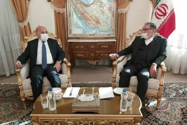شمخانی: خروج نظامیان آمریکا از عراق مقدمه خروج آنان از کل منطقه است 