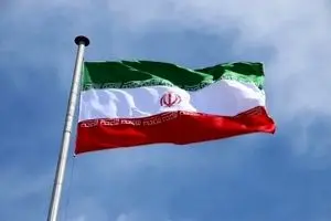 گاردین: بعید است گزینه نظامی ترامپ علیه ایران موفقیت‌آمیز باشد