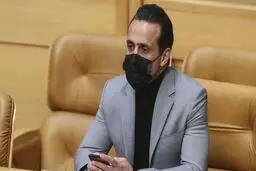  علی کریمی: آمدم تا بهانه دست کسی نباشد 