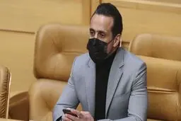  علی کریمی: آمدم تا بهانه دست کسی نباشد 