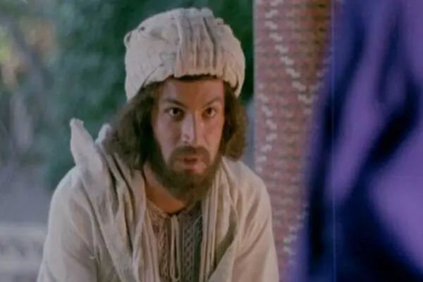 پخش فیلم سینمایی «بوعلی سینا» از شبکه نمایش