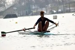 ملی‌پوش رویینگ پس از دستفروشی: با ماهی ۴ میلیون نمی‌توان زندگی کرد
