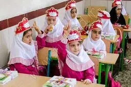 ثبت نام کلاس اولی ها از فردا آغاز می‌شود 
