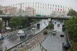 کاهش ۶ درجه‌ای دما و هشدار بارش باران در تهران