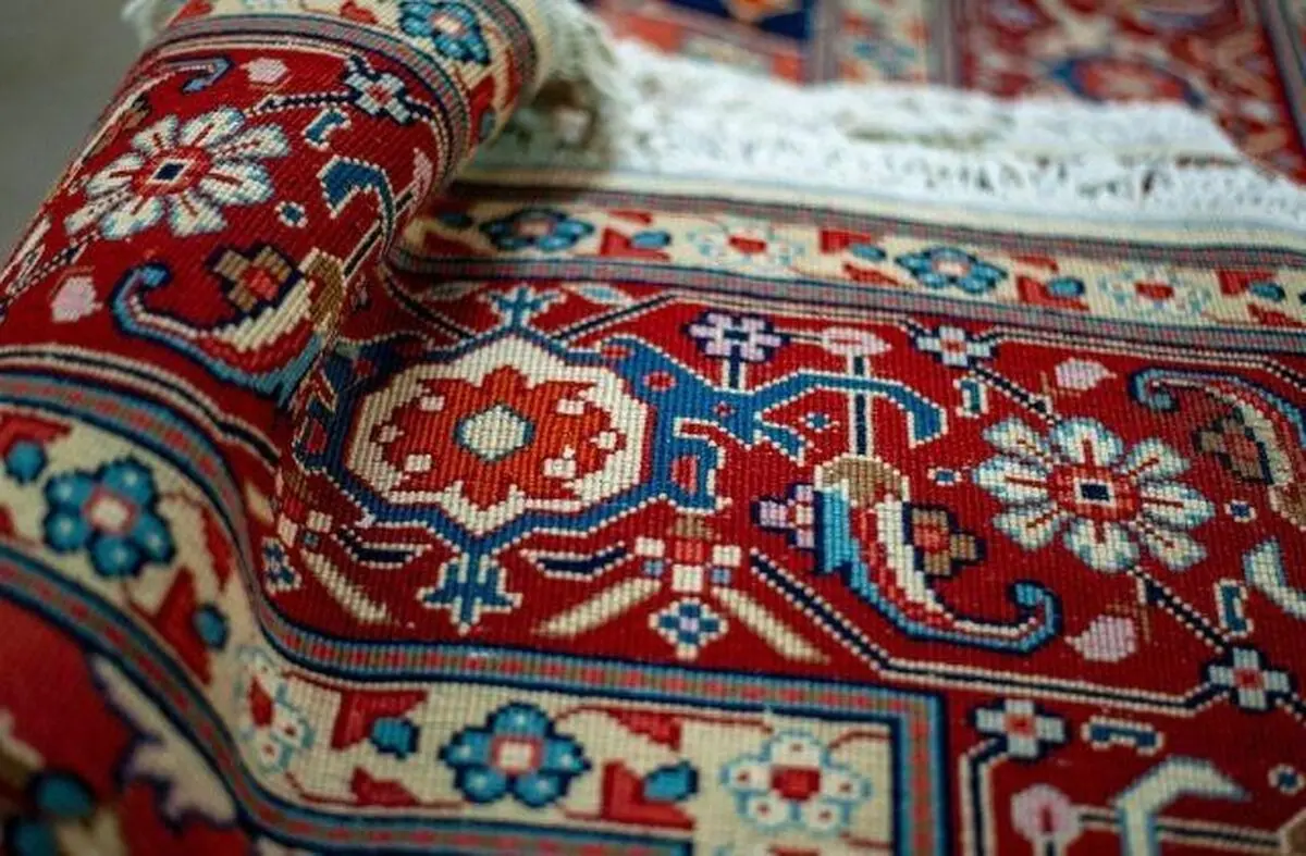 چرا فرش دستباف پاخورده ارزش بیشتری دارد؟
