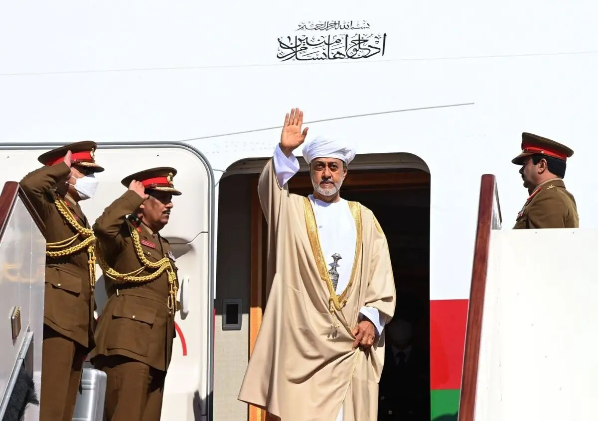 سلطان عمان وارد تهران شد