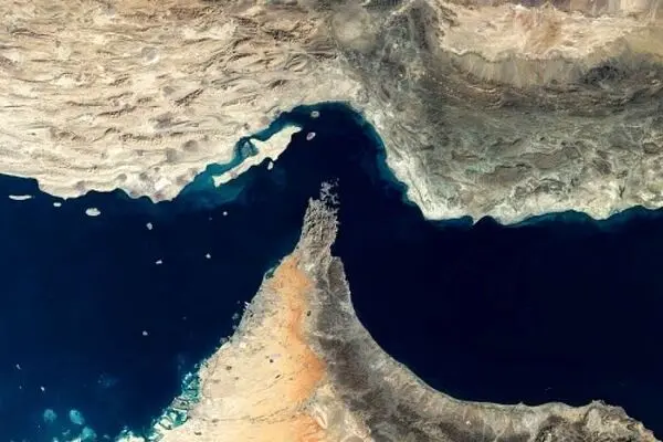 تنگه هرمز به وضعیت کنترل شدید بازگشت