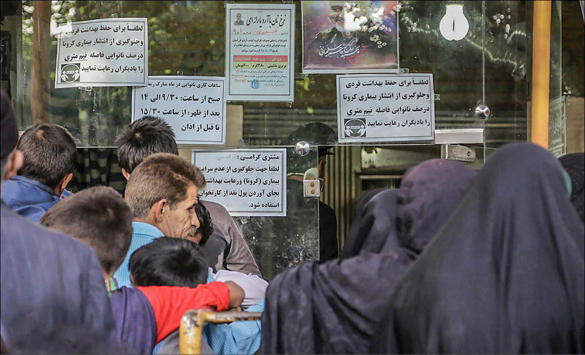 صف های طویل نان در مشهد