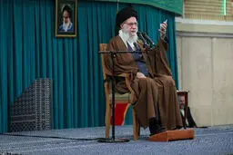 جمهوری اسلامی منطق غلط غرب درباره زن را باطل کرد