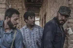 پخش فیلم سینمایی آبادان یازده ۶۰ از شبکه دو