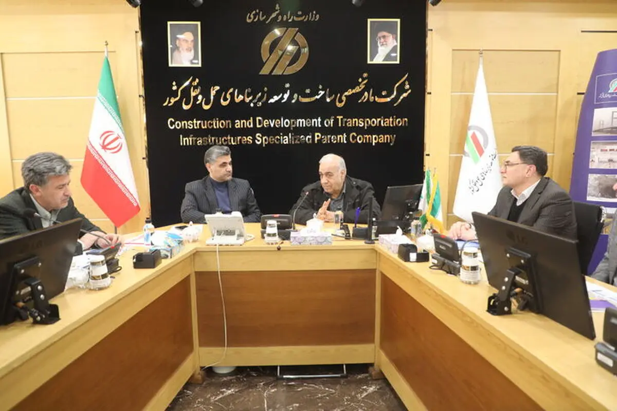 پیگیری تهاتر نفت برای تأمین مالی پروژه راه‌آهن زاهدان-زابل-بیرجند-یونسی
