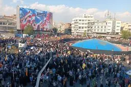 بلوا برای بایکوت اکثریت