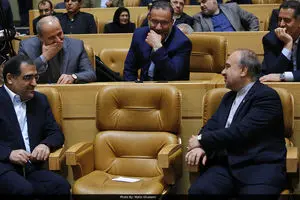 منافع قشر ضعیف، قربانی رضایت طبقه‌ای خاص