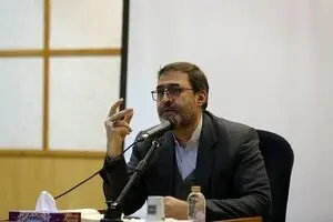 باید از آقای غلامرضا تشکر کرد