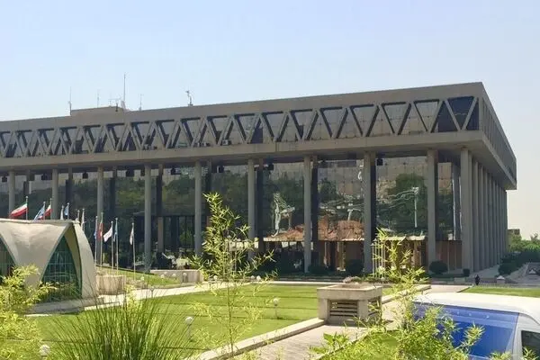 کاهش بودجه تولید محتوای صداوسیما در فضای مجازی