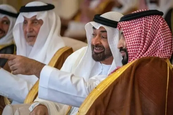 تنش بی‌سابقه عربستان و امارات؛ بحرانی عمیق‌تر از اختلاف با قطر