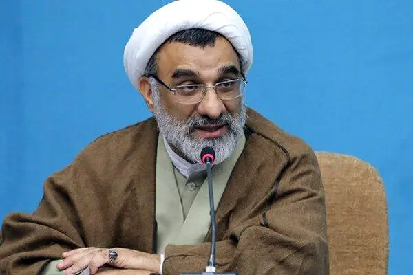 حکمرانی باید با علم باشد، نه قبیله‌گرایی حزبی