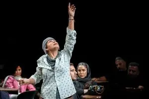 نمایش «657»؛ عاشقانه یا اجتماعی؟