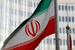 در صورت هرگونه تعرض به ایران، فارغ از اختلاف دیدگاه‌های خود با حکومت، با تمام قدرت از کشورمان دفاع می‌کنیم