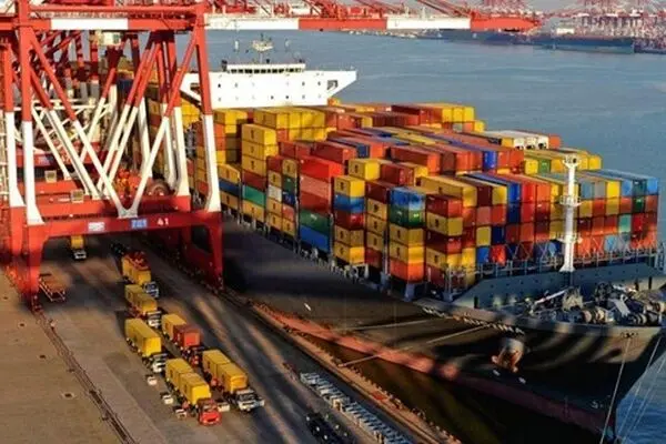 واردات ایران از انگلیس ۸۴ برابر صادرات است