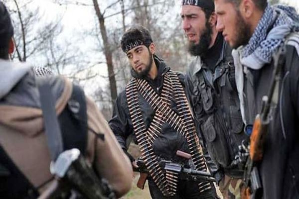 اسپوتنیک؛ توافق جدید سرویس‌های اطلاعاتی غرب با داعش علیه سوریه
