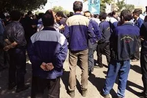 کارگر، حاصل جمع تبعیض و نبود امنیت شغلی